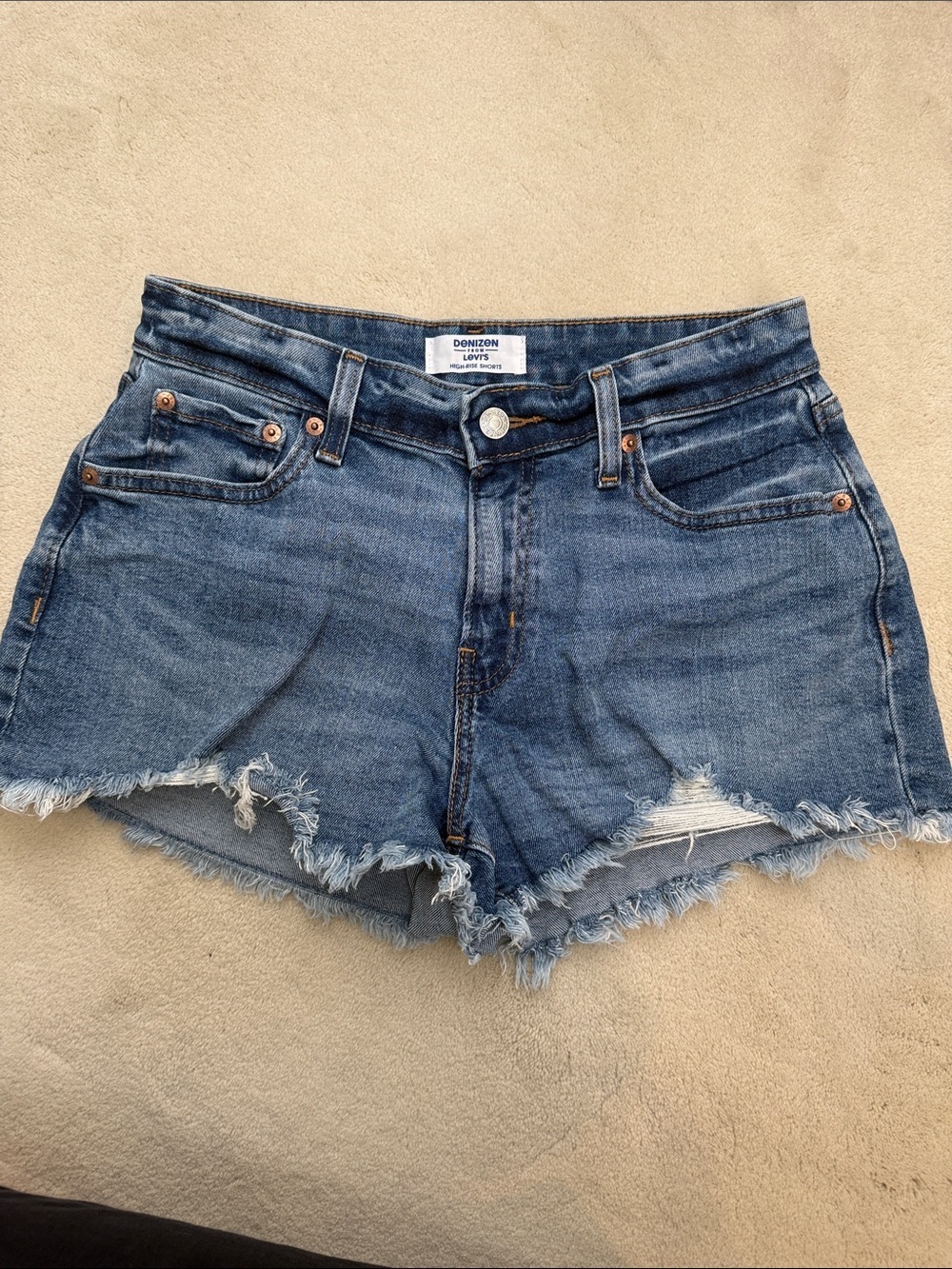 Denizen from Levi's High Rise Cut-Off Blue Denim Shorts Distressed Sz 6 Waist 28